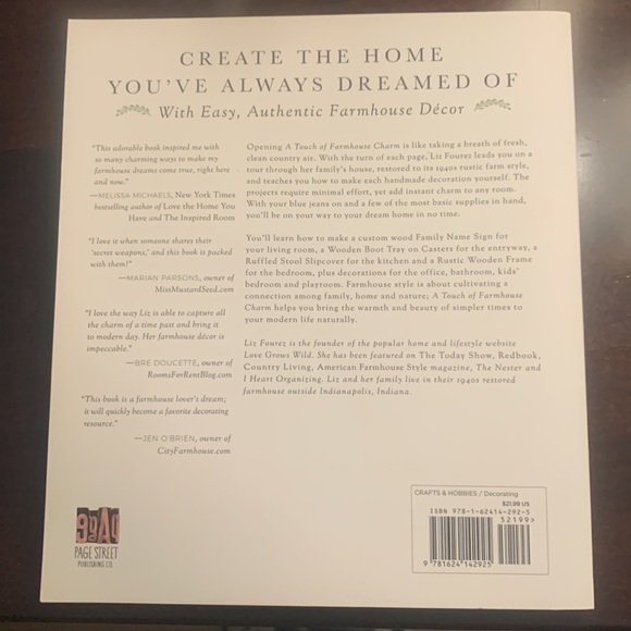 A Touch of Farmhouse Charm book - Picture 3 of 5